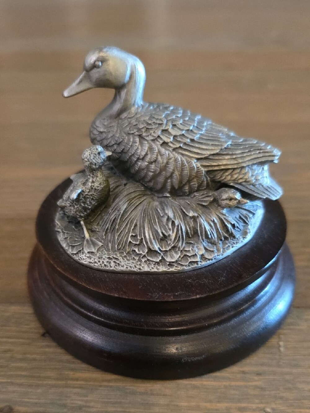 CHILMARK Fine Pewter Vintage 1977 Canada Goose Figurine on Wooden Base